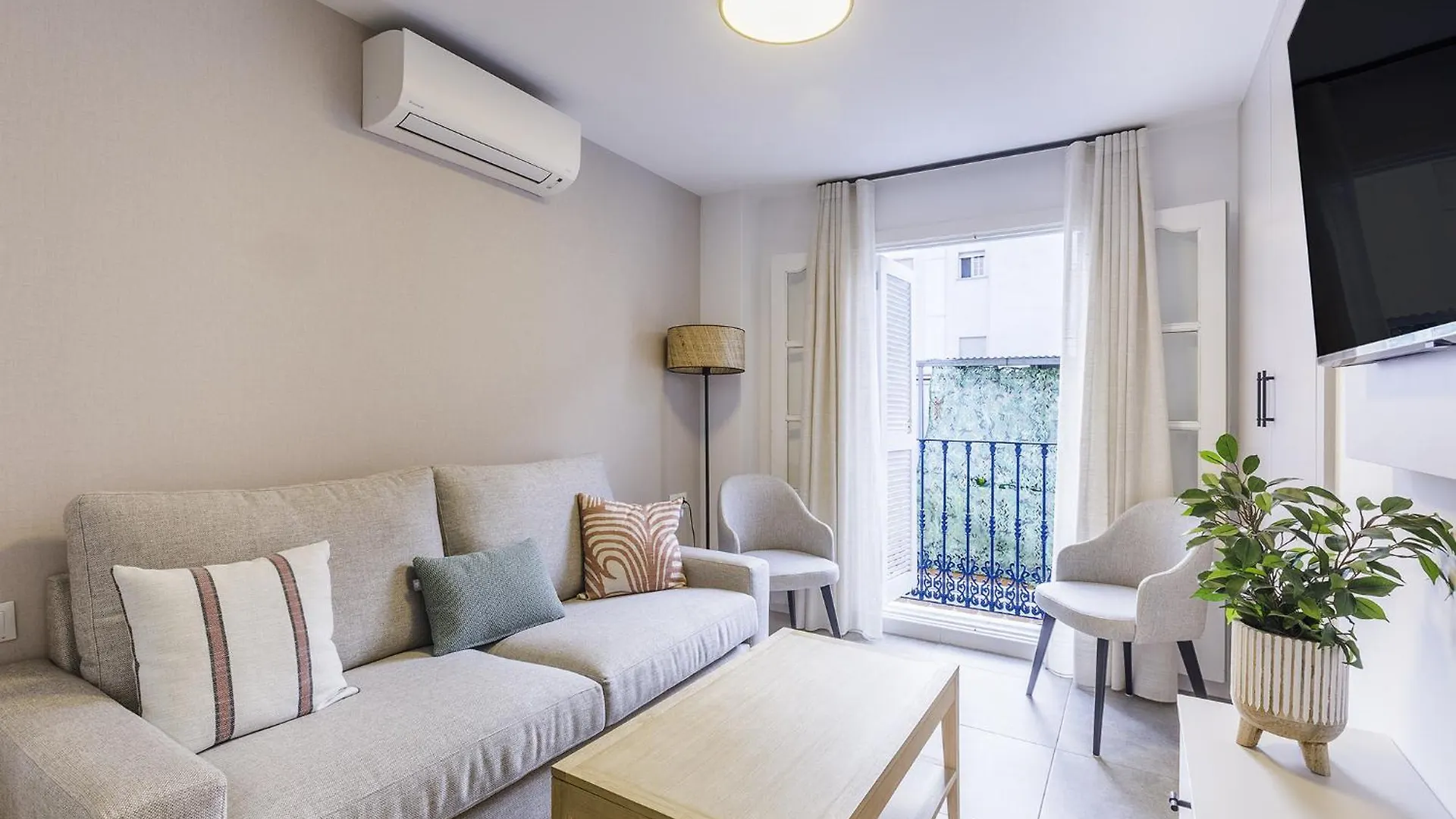 A&N Viamar Seaside Apartment Torre Del Mar Spain