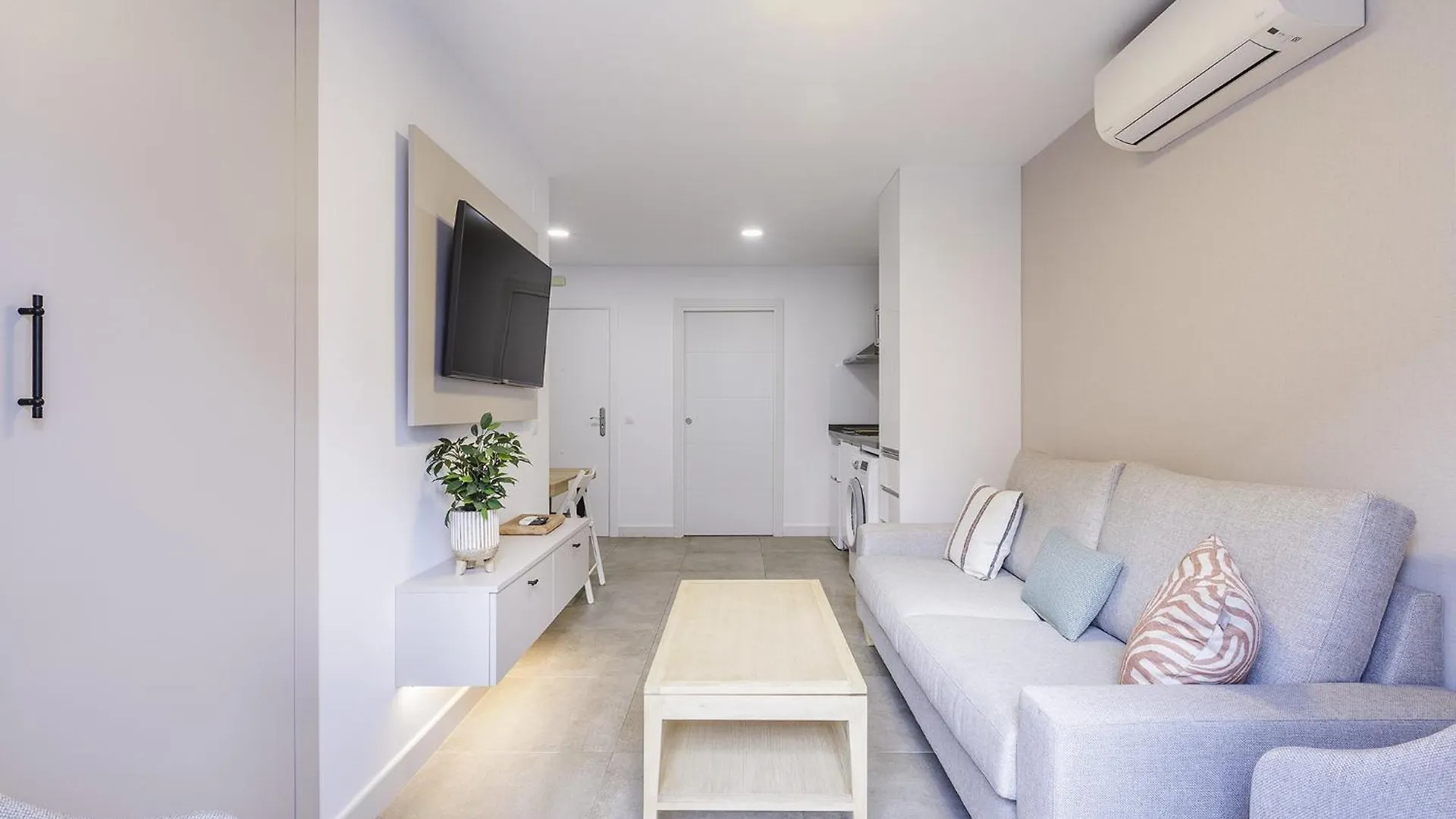 A&N Viamar Seaside Apartment Torre Del Mar